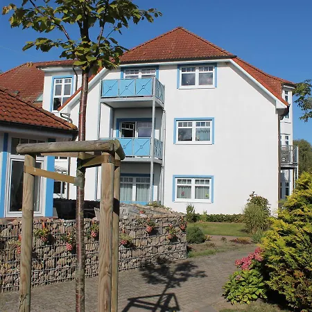 Schone Zweiraumwohnung Am Ostseestrand 210 Apartment *